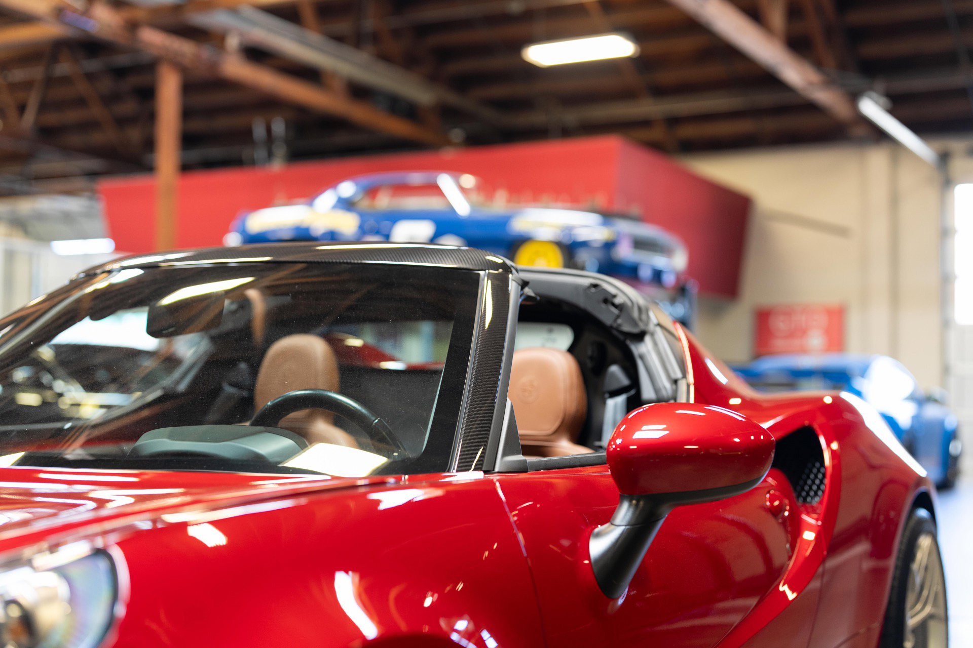 Used 2018 Alfa Romeo 4C Spider w/ Convenience Group - Spider image 24