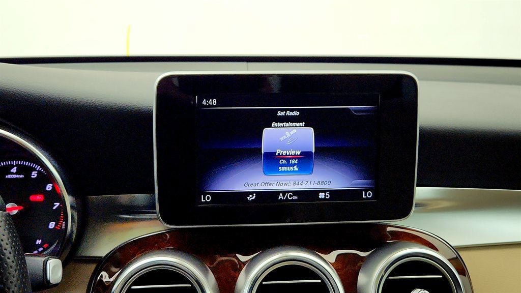Used 2018 Mercedes-Benz GLC 300 4MATIC image 18