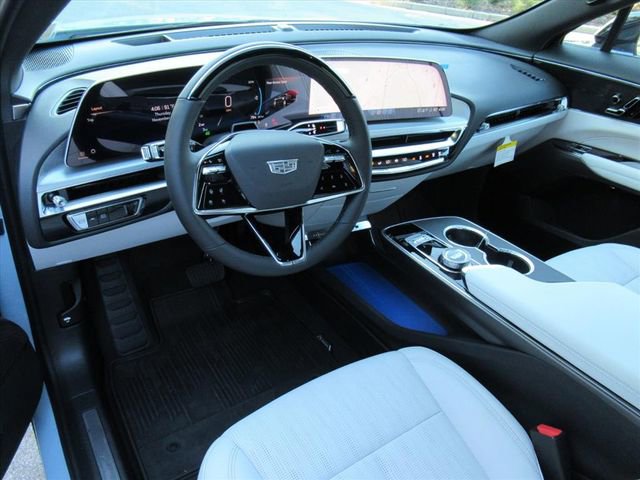 New 2026 Cadillac Lyriq Sport image 15