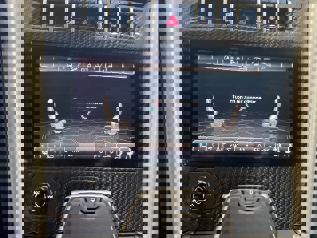 Used 2020 Lamborghini Urus image 19