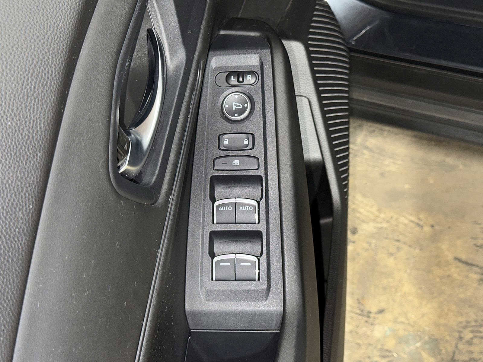 Used 2024 Honda Accord EX image 22