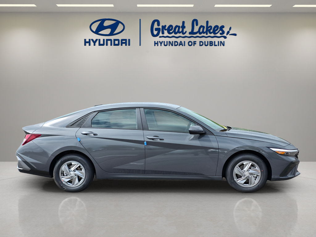 New 2026 Hyundai Elantra SE w/ Cargo Package FWD image 6