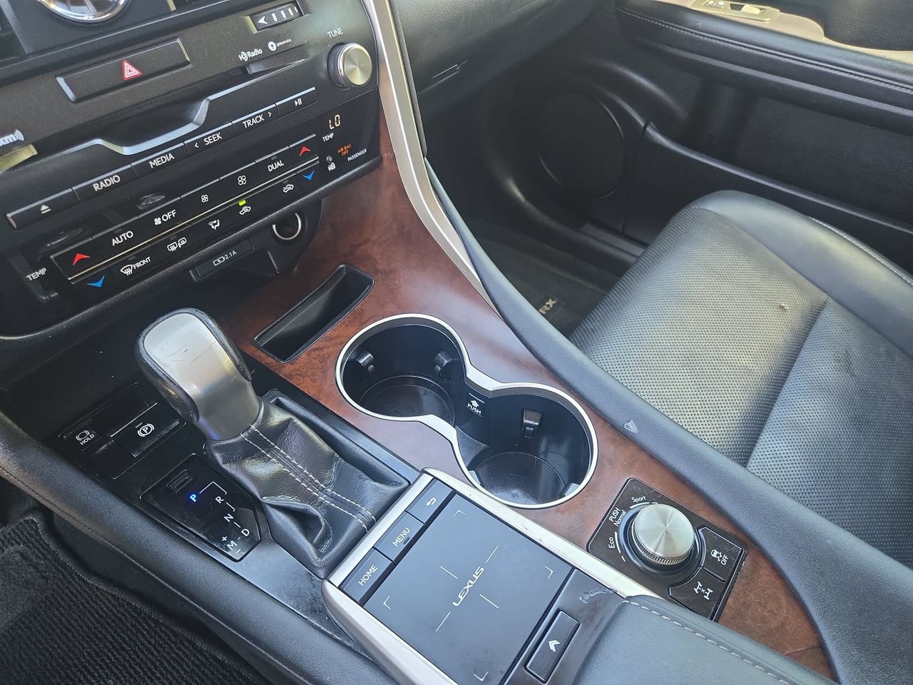 Used 2020 Lexus RX 350 AWD w/ Premium Package image 24
