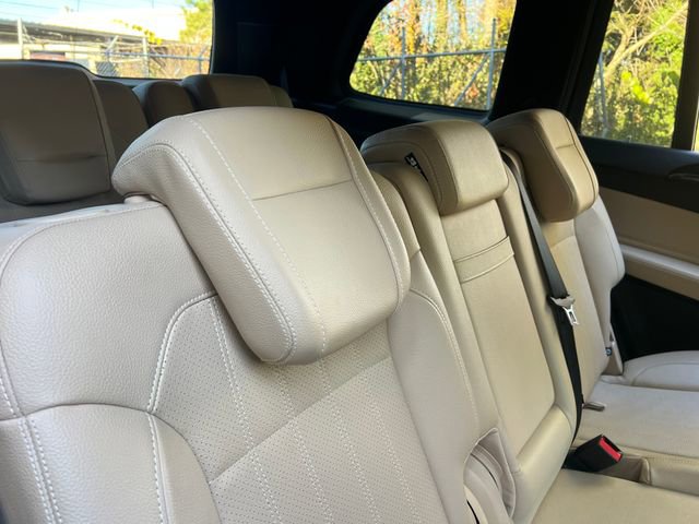 Used 2018 Mercedes-Benz GLS 450 4MATIC image 37
