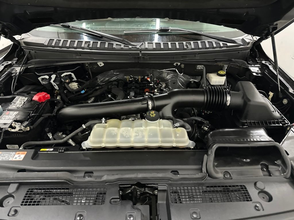 Used 2023 Ford Expedition Max XLT RWD image 6