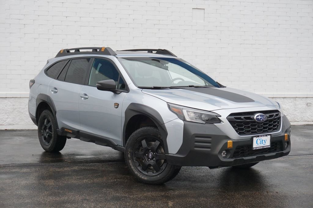 Used 2022 Subaru Outback Wilderness AWD/4WD image 3