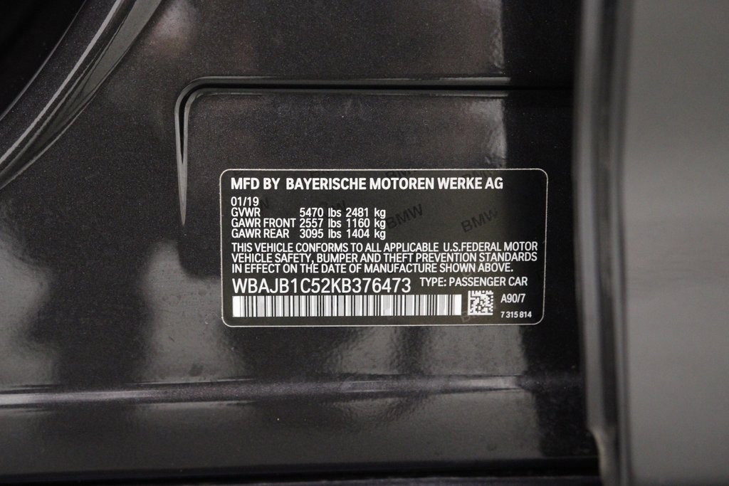 Used 2019 BMW 530e xDrive image 23