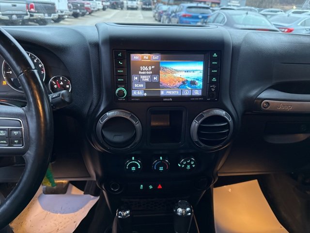 Used 2018 Jeep Wrangler Sport image 7