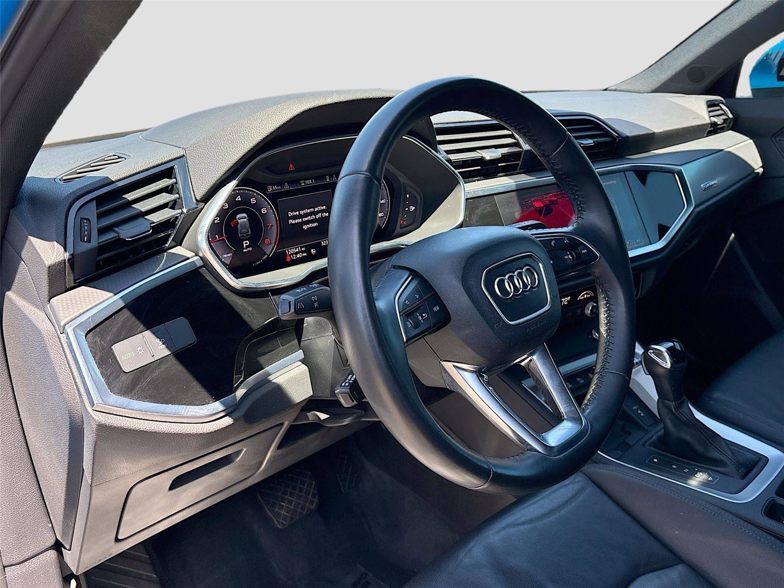 Used 2020 Audi Q3 2.0T Premium Plus w/ Premium Plus Package AWD/4WD image 9