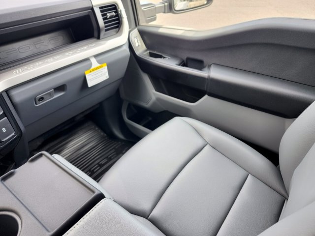 New 2027 Ford F350 XL w/ FX4 Off-Road Package AWD/4WD image 15