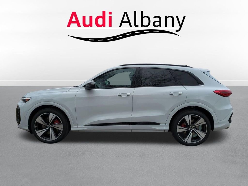 New 2025 Audi SQ5 Premium Plus image 3