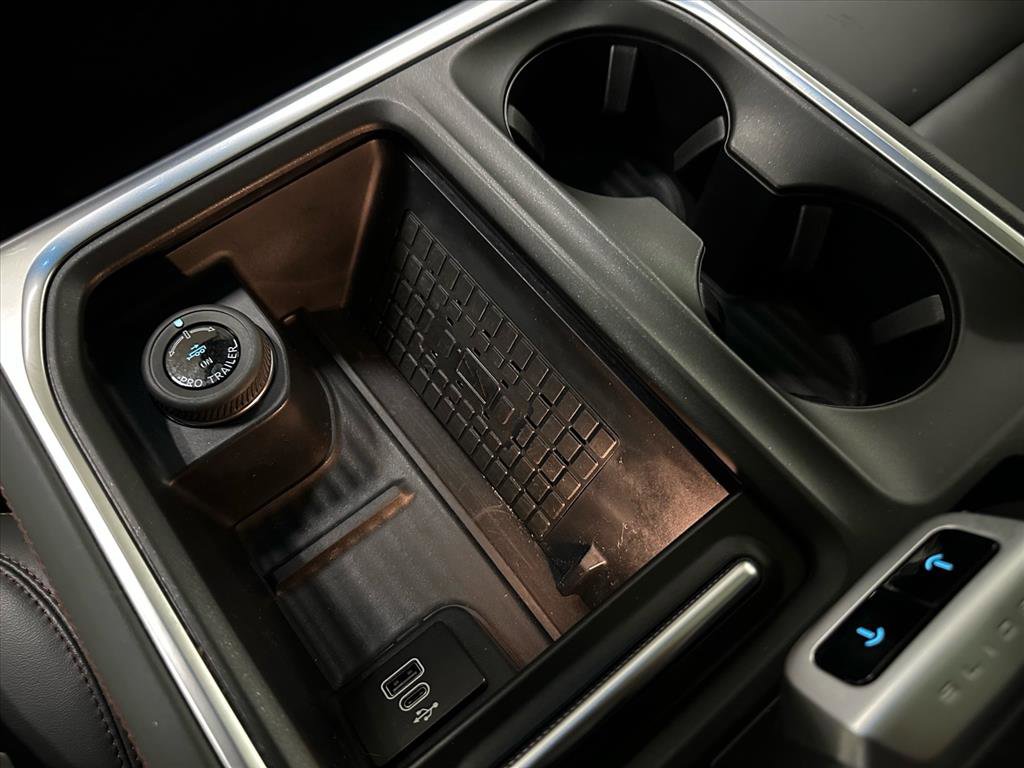 Certified 2025 Ford Expedition Active image 40