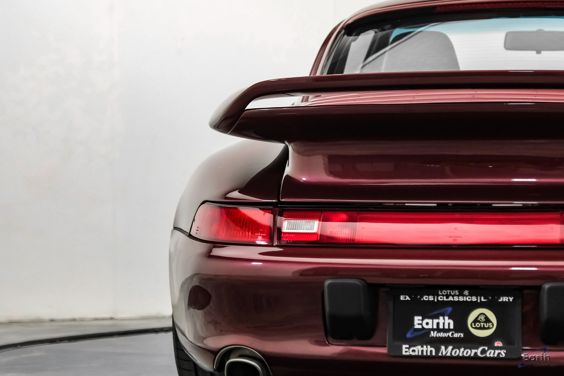 Used 1997 Porsche 911 Carrera 4S AWD/4WD image 16