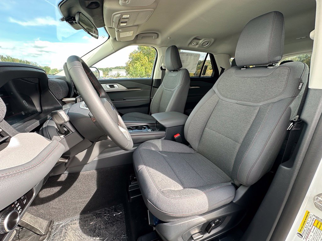 New 2026 Ford Explorer Active AWD/4WD image 18