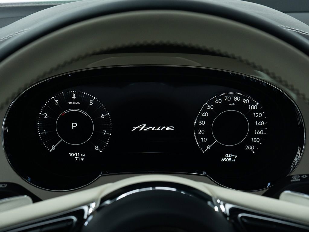 Certified 2024 Bentley Bentayga Extended Wheelbase AWD/4WD image 32