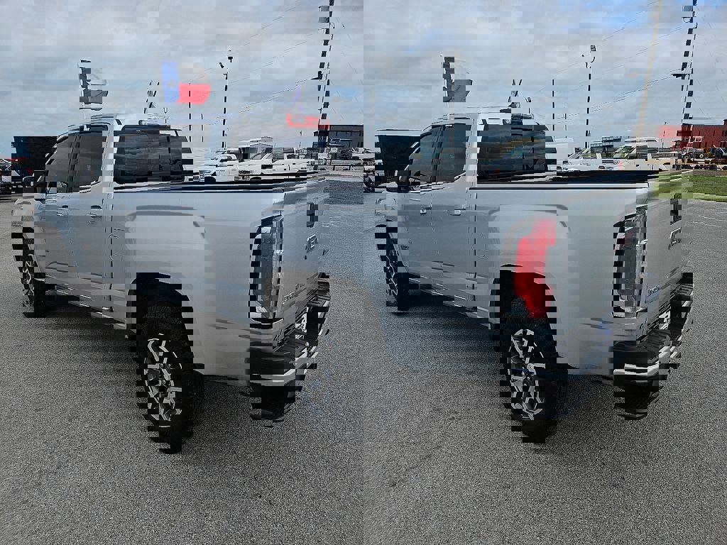 Used 2018 GMC Canyon All Terrain w/ Trailering Package AWD/4WD image 4