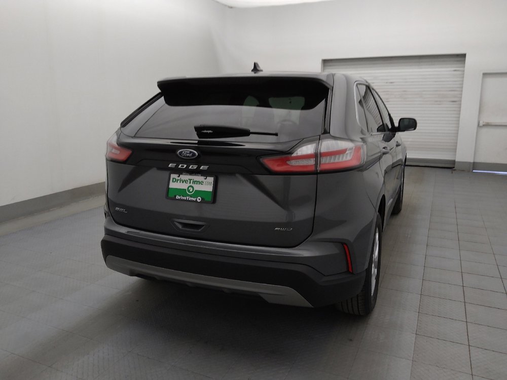 Used 2024 Ford Edge SEL image 7