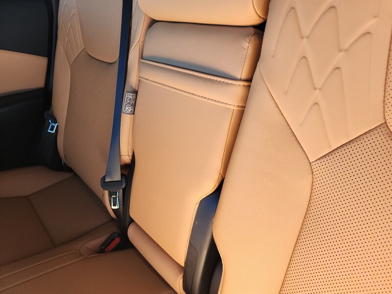 Used 2023 Lexus RX 350 Premium w/ Accessory Package AWD/4WD image 79
