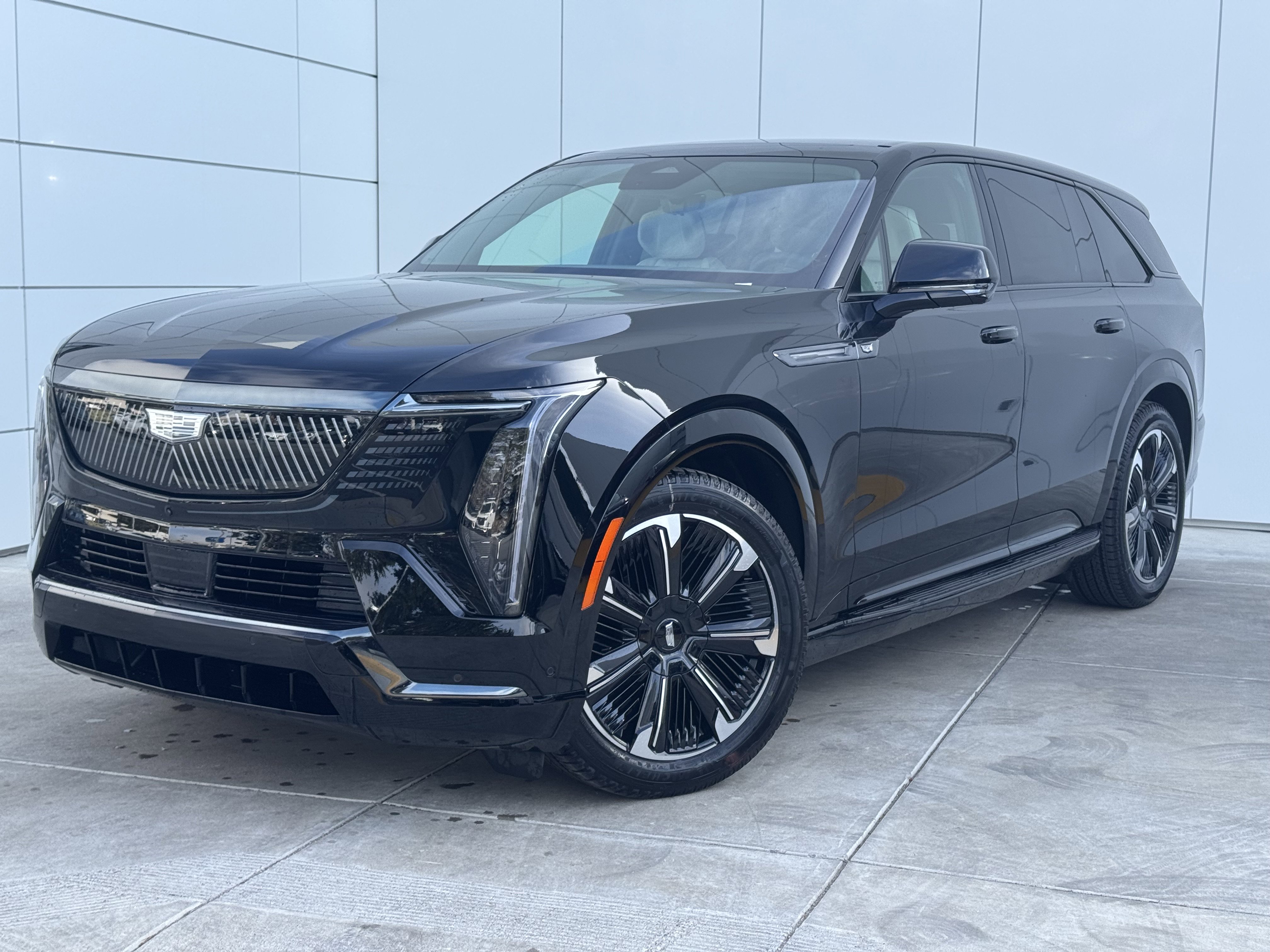 New 2025 Cadillac Escalade IQ Sport 1 w/ LPO, ONYX Package image 2