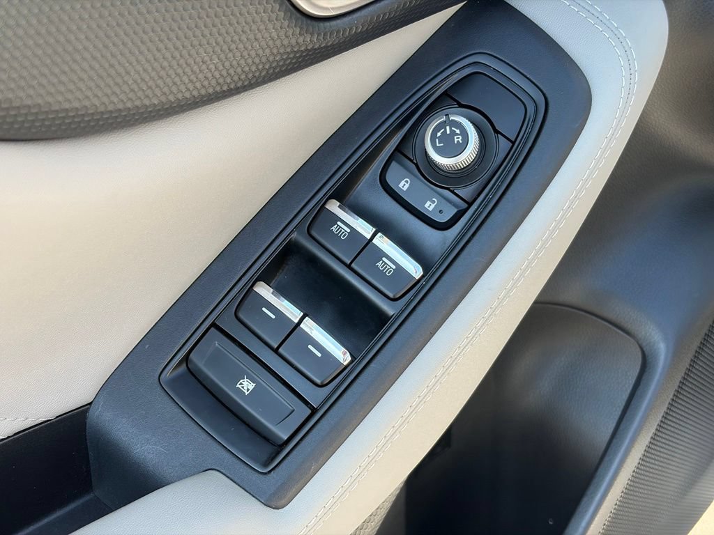 Used 2019 Subaru Forester Limited AWD/4WD image 13