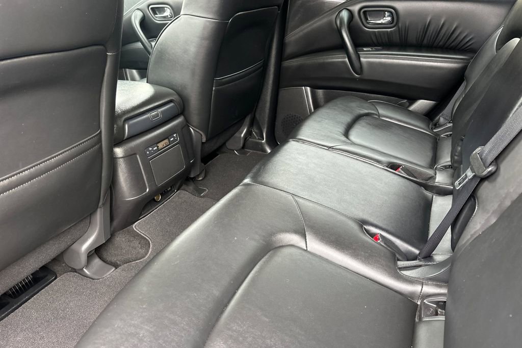 Used 2024 Nissan Armada SV w/ Cargo Package AWD/4WD image 12