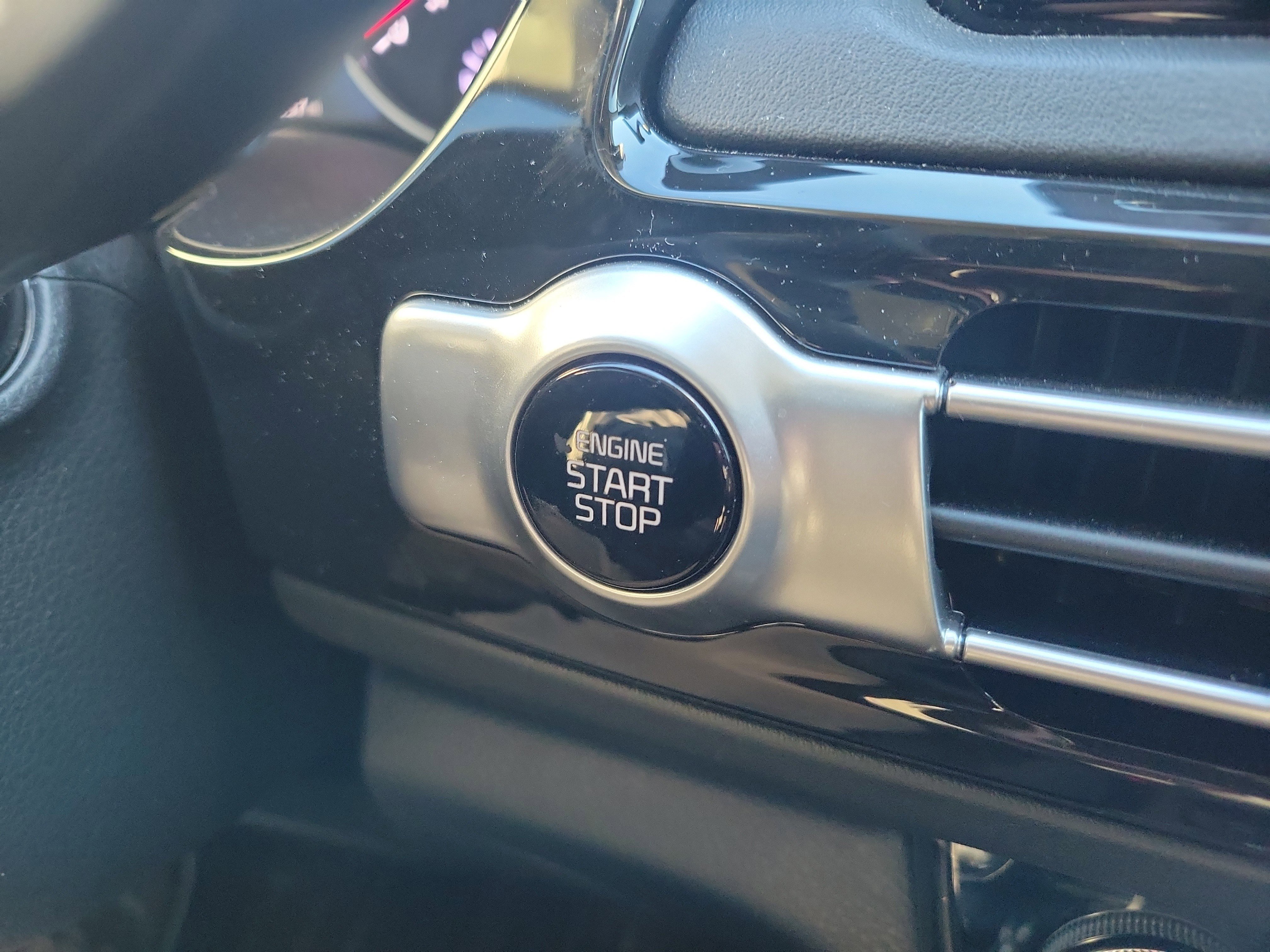 Certified 2022 Kia Seltos SX image 33