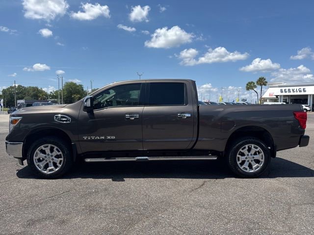 Used 2016 Nissan Titan SL RWD image 2