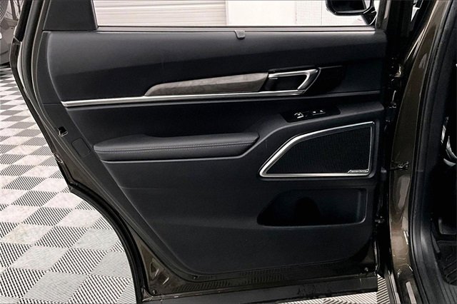 Used 2023 Kia Telluride SX Prestige X-Line image 19