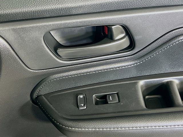 Used 2025 Honda Odyssey Sport-L image 32
