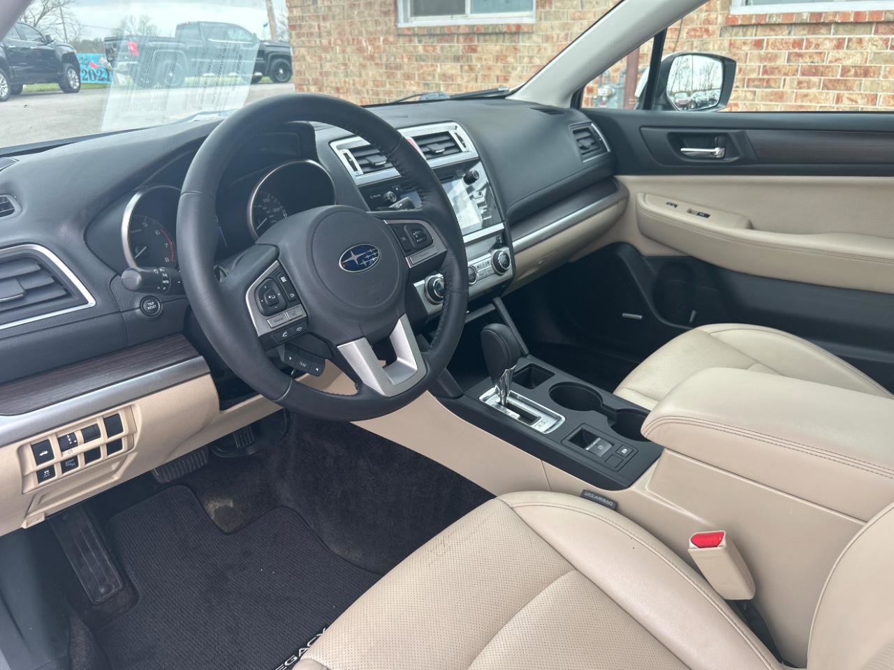 Used 2015 Subaru Legacy 2.5i Limited AWD/4WD image 17