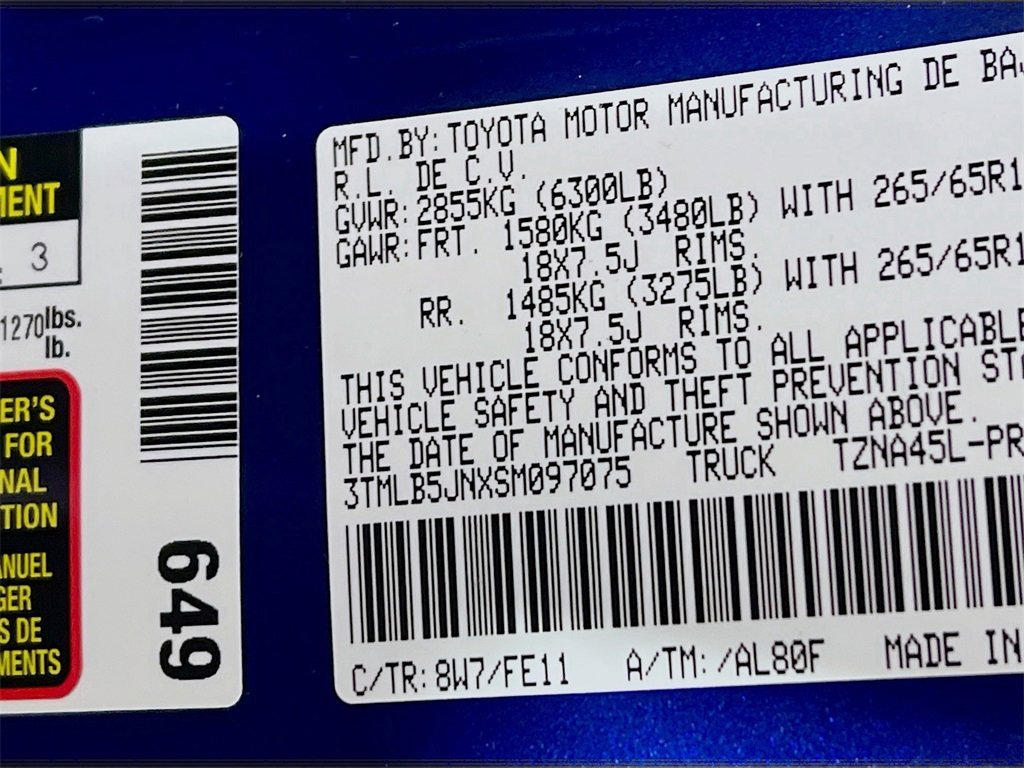 Certified 2025 Toyota Tacoma TRD Sport image 26