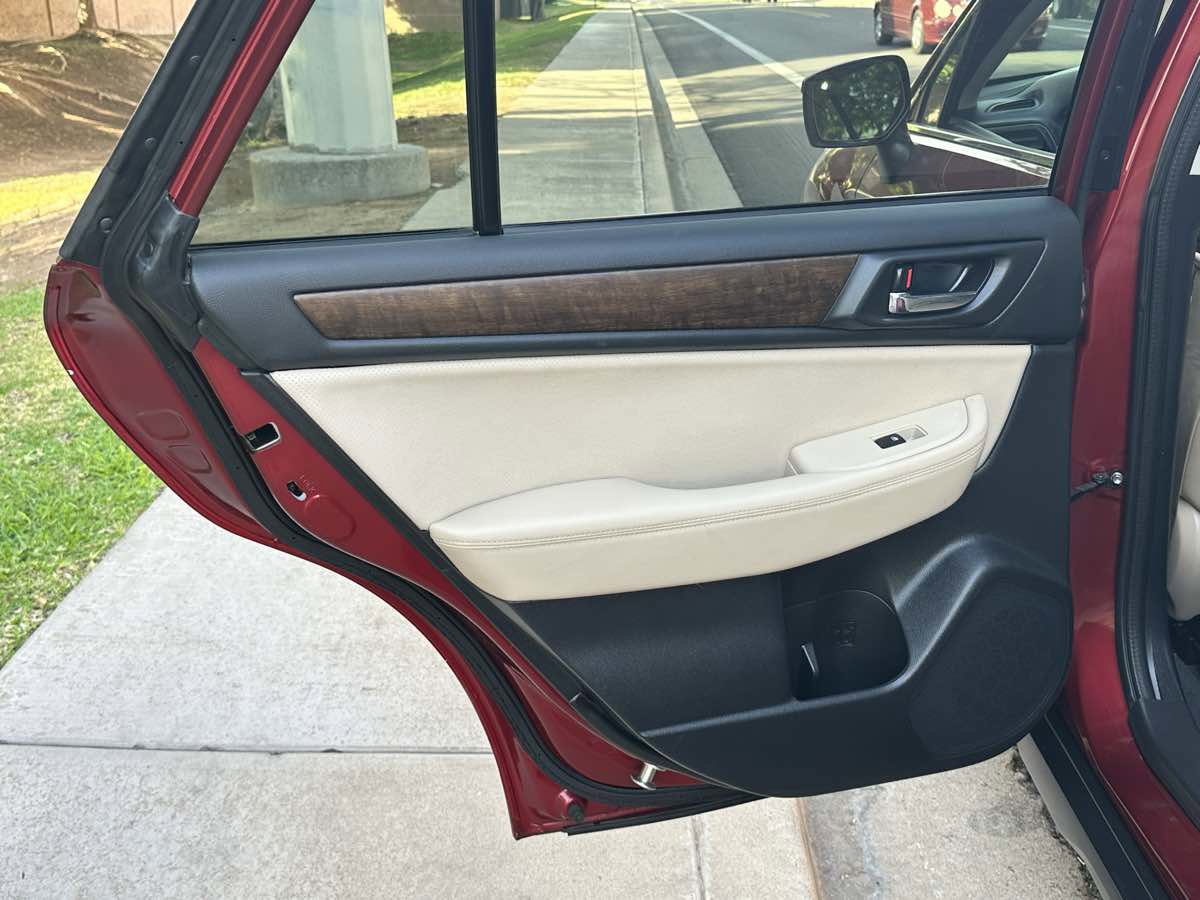 Used 2016 Subaru Outback 2.5i Limited image 44