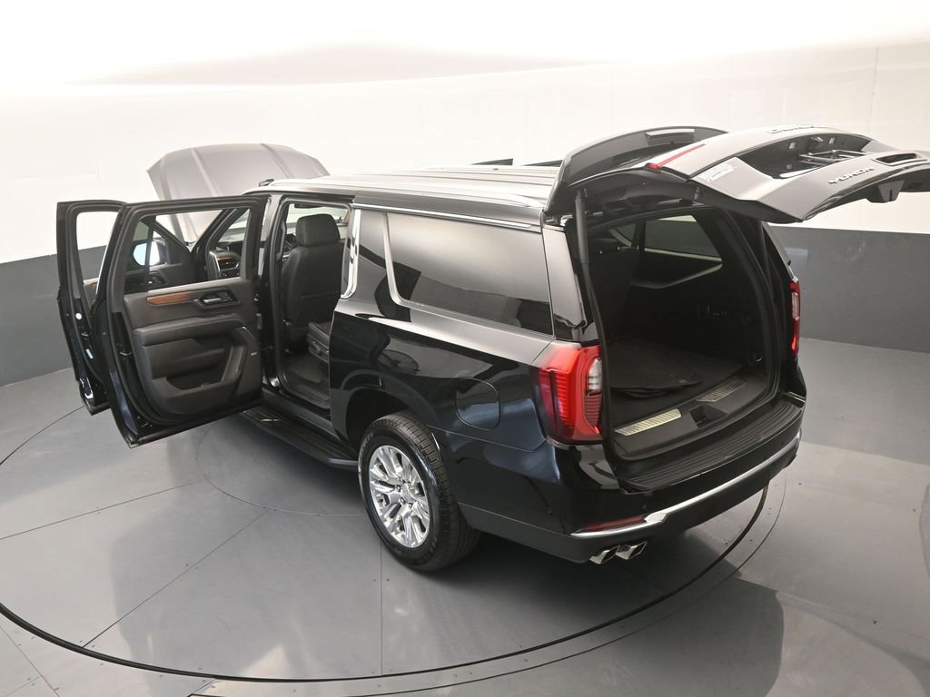Used 2025 GMC Yukon XL Denali AWD/4WD image 77
