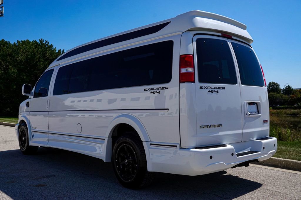 Used 2023 GMC Savana 2500 Extended image 29