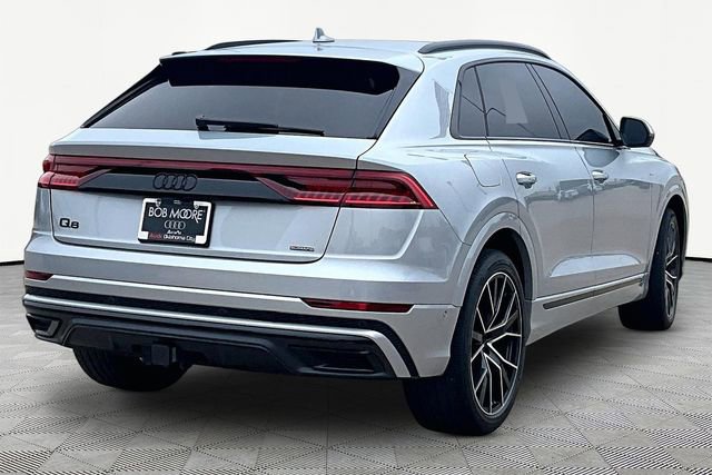 Used 2023 Audi Q8 Prestige w/ Prestige Package AWD/4WD image 2