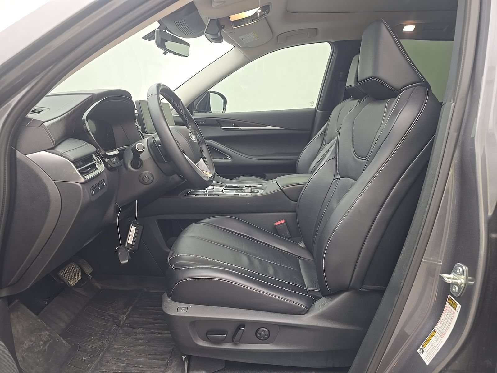 Used 2024 INFINITI QX60 Sensory AWD/4WD image 7