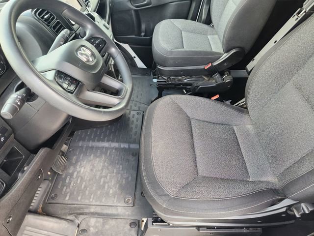 Used 2025 RAM ProMaster 2500 w/ Convenience Group image 14