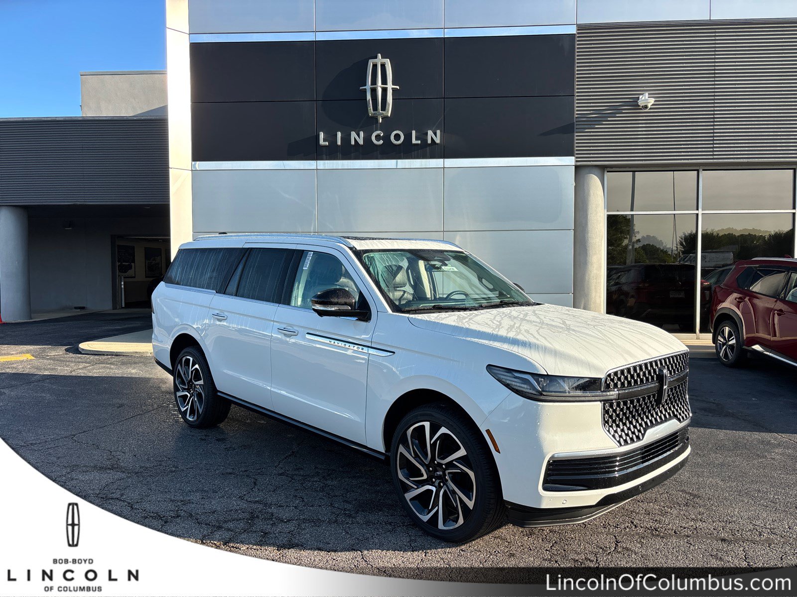 New 2026 Lincoln Navigator L Reserve AWD/4WD image 1