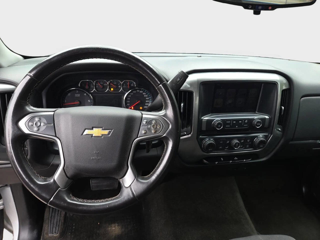 Used 2017 Chevrolet Silverado 1500 LT w/ All Star Edition image 10