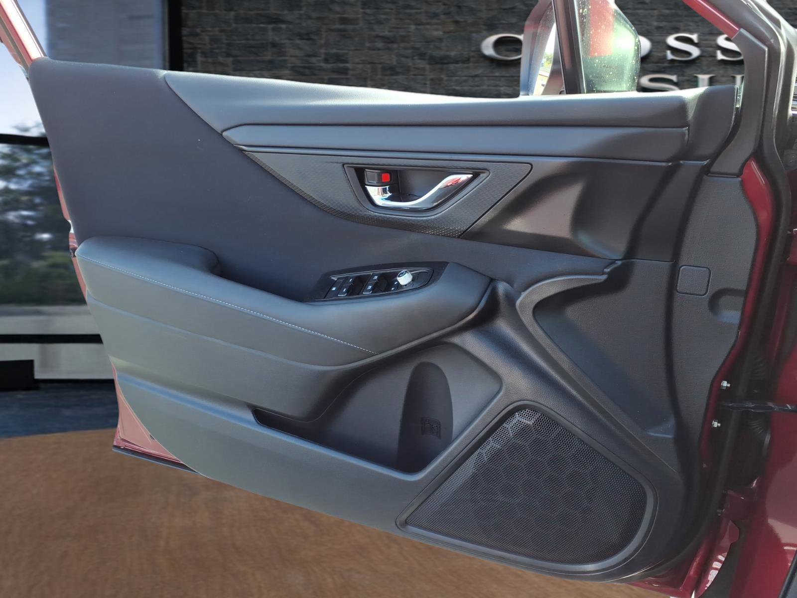 Used 2025 Subaru Outback Premium w/ Popular Package #1A image 19