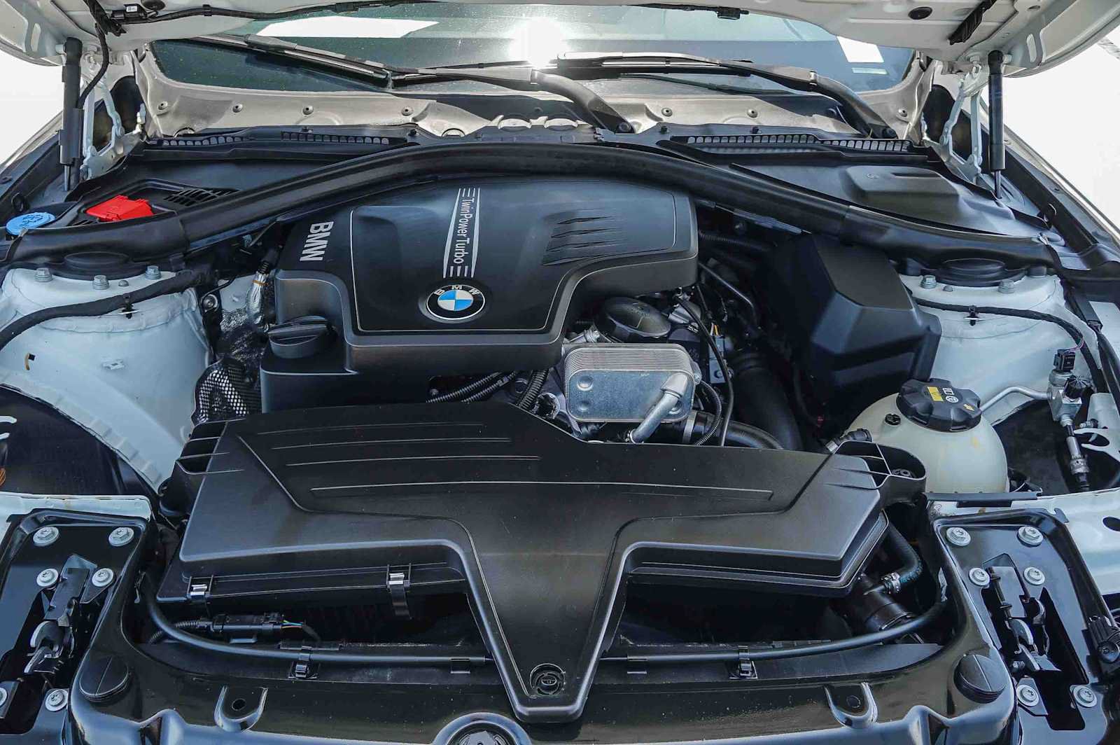 Used 2016 BMW 328i Sedan RWD image 30