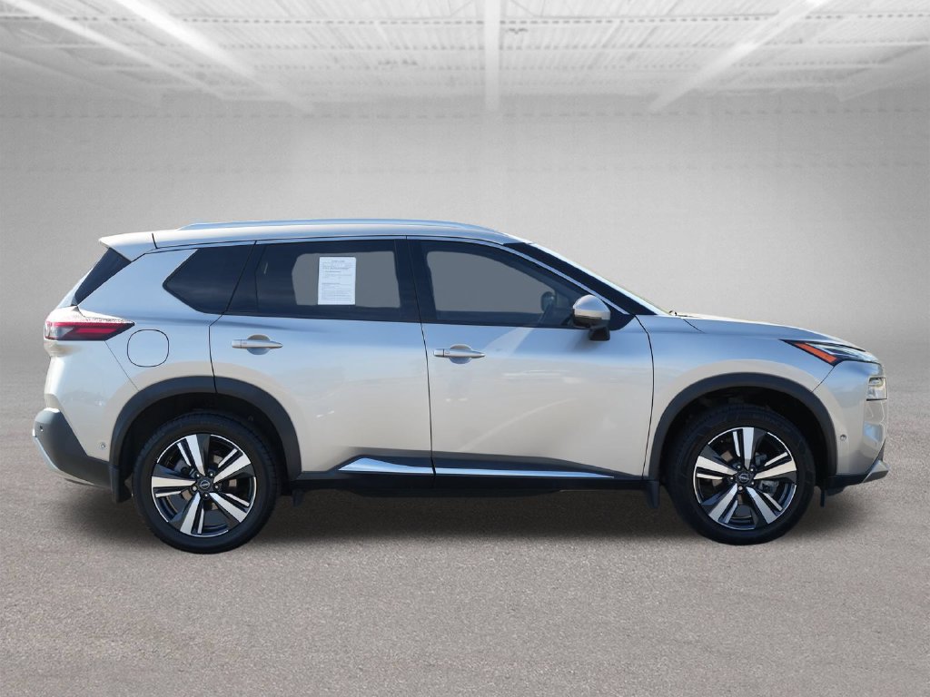 Used 2022 Nissan Rogue Platinum w/ Head-Up Display Package FWD image 10