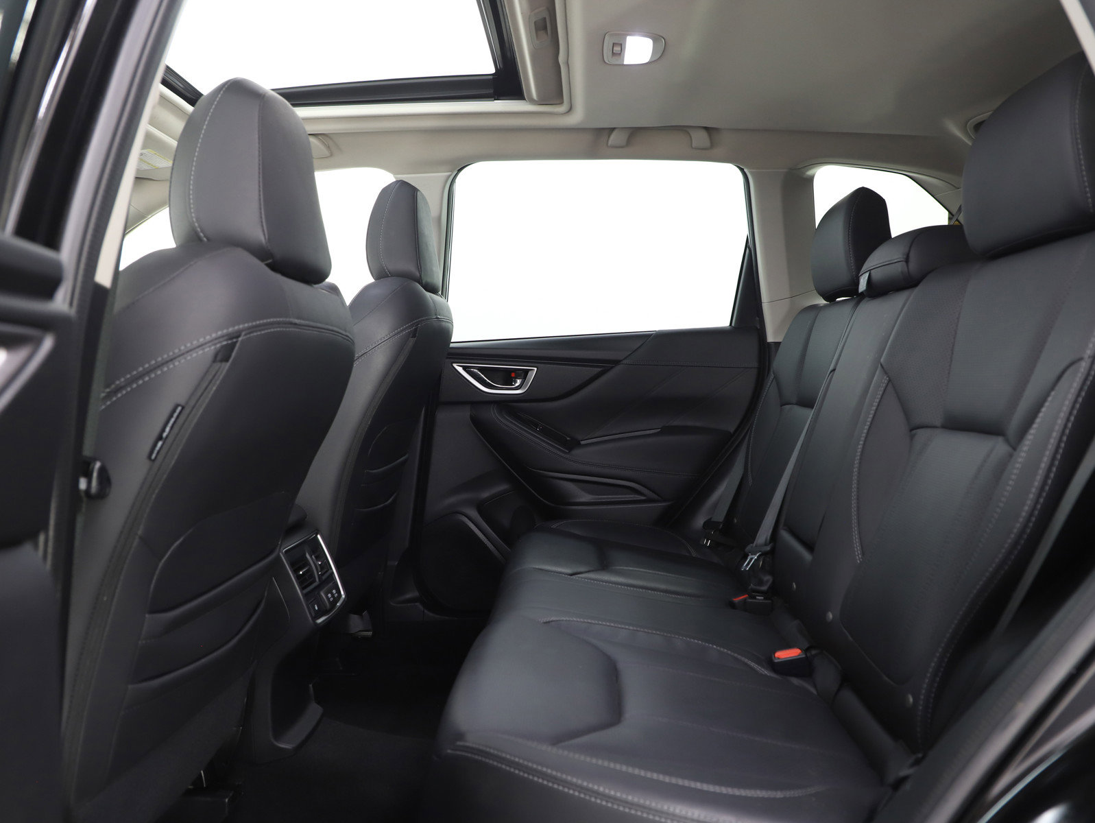 Used 2022 Subaru Forester Touring image 20