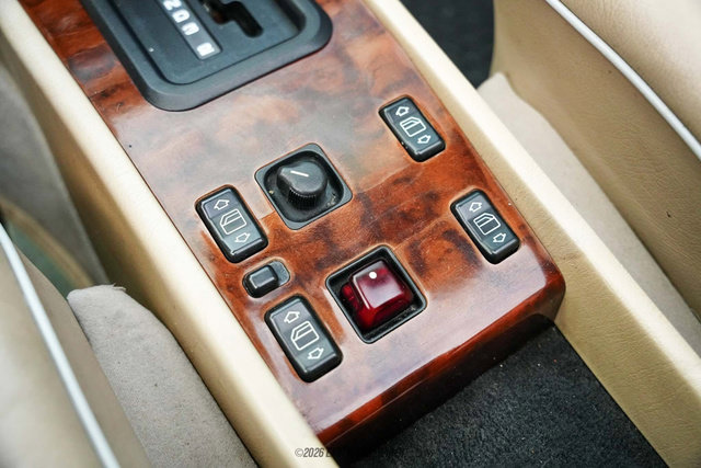 Used 1995 Mercedes-Benz E 320 Convertible image 56