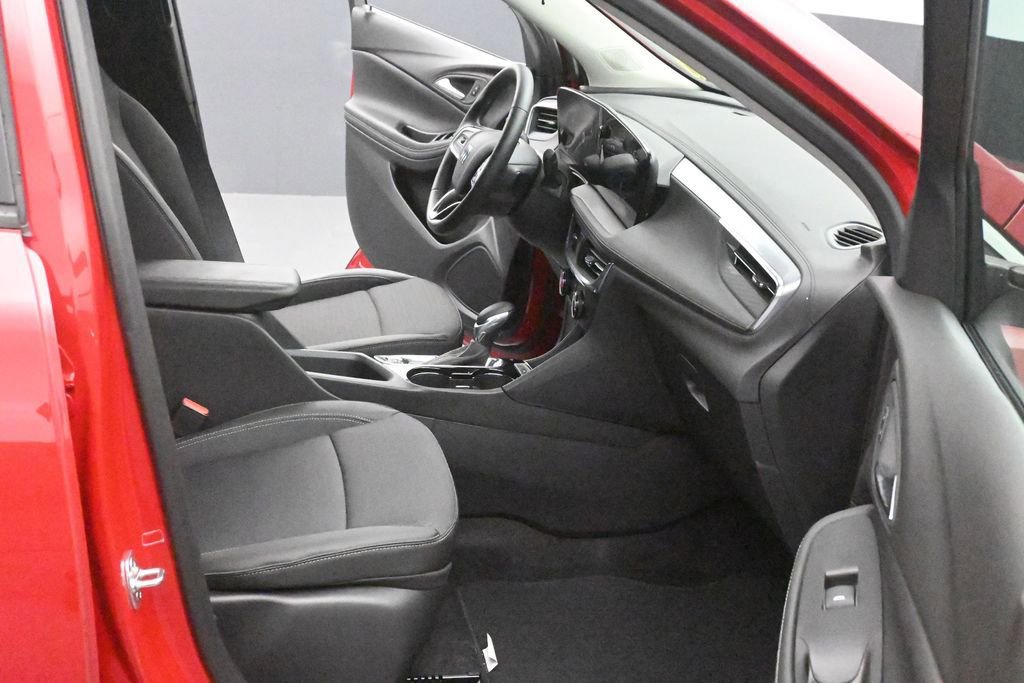 Used 2026 Buick Encore GX Preferred AWD/4WD image 11
