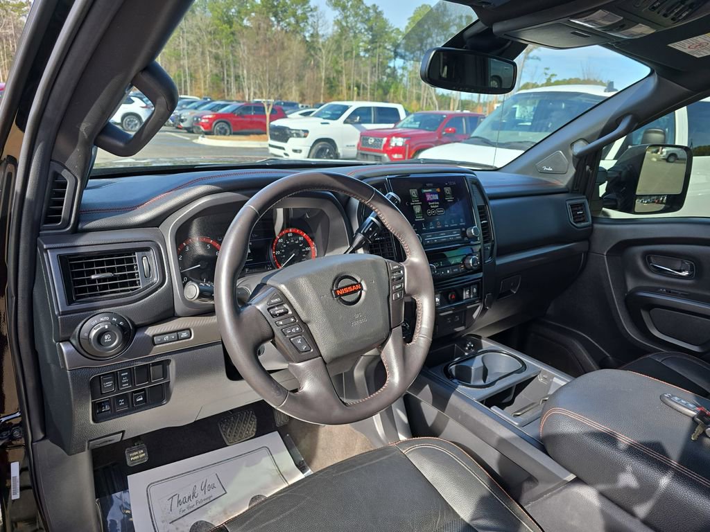 Used 2021 Nissan Titan PRO-4X w/ Pro-4x Convenience Package image 21