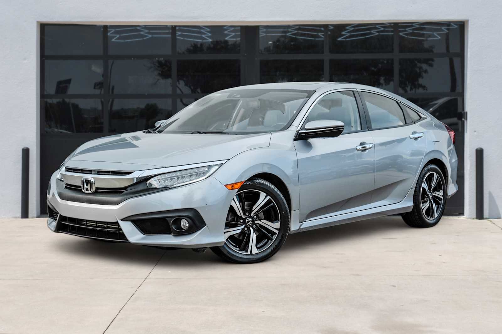 Used 2017 Honda Civic Touring