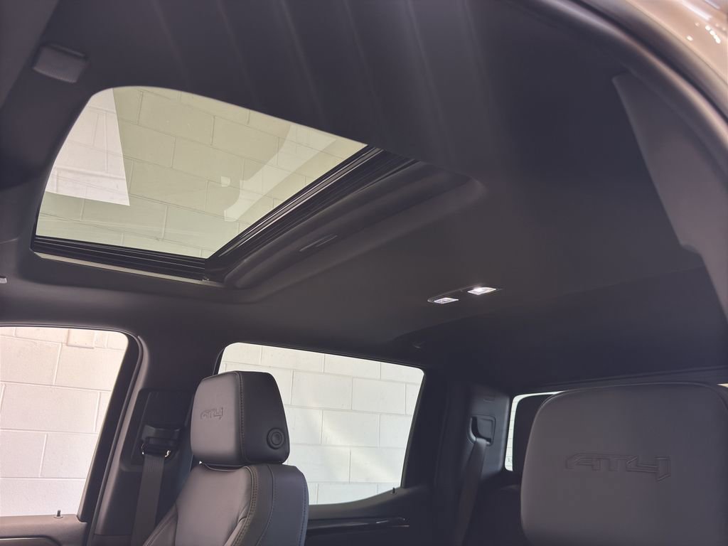 New 2026 GMC Sierra 1500 AT4 w/ AT4 Preferred Package image 44