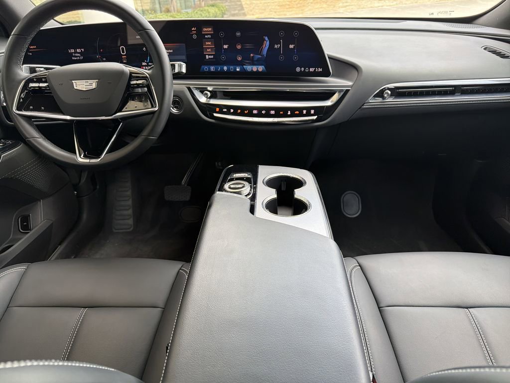 Used 2024 Cadillac Lyriq Tech image 19