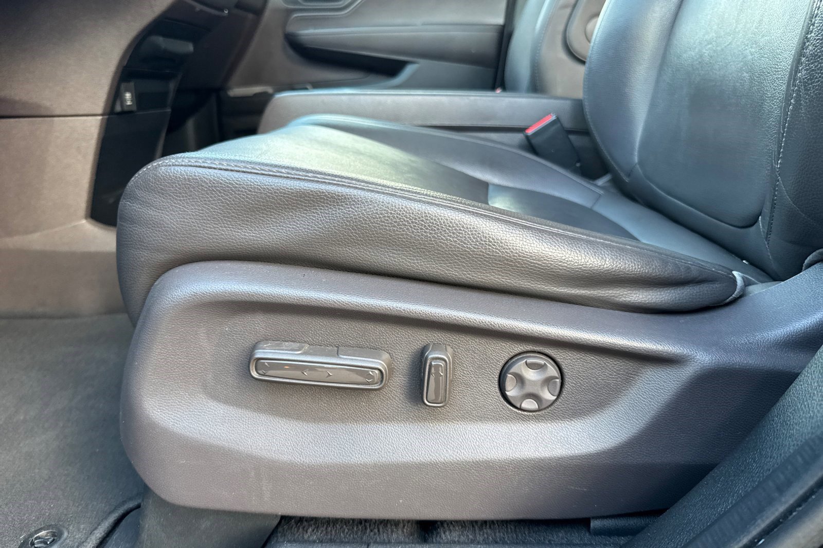 Used 2019 Honda Odyssey EX-L image 14